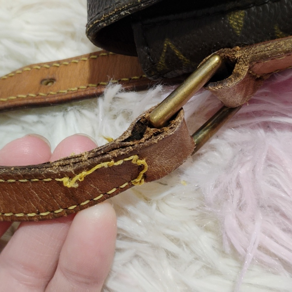 FIRM PRICE! 8903VI Authentic Louis Vuitton Chantilly Vintage Crossbody - Picture 14 of 16